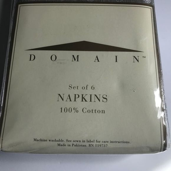 DOMAIN Pewter Metallic pocodots 100 % Cotton Dinner Set Of 6 20’x20” Napkins NIP - Picture 3 of 7